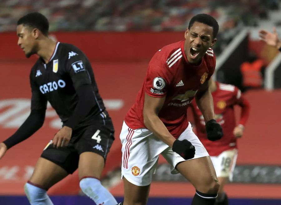 Anthony Martial bejubelt seinen Führungstreffer für Manchester United.