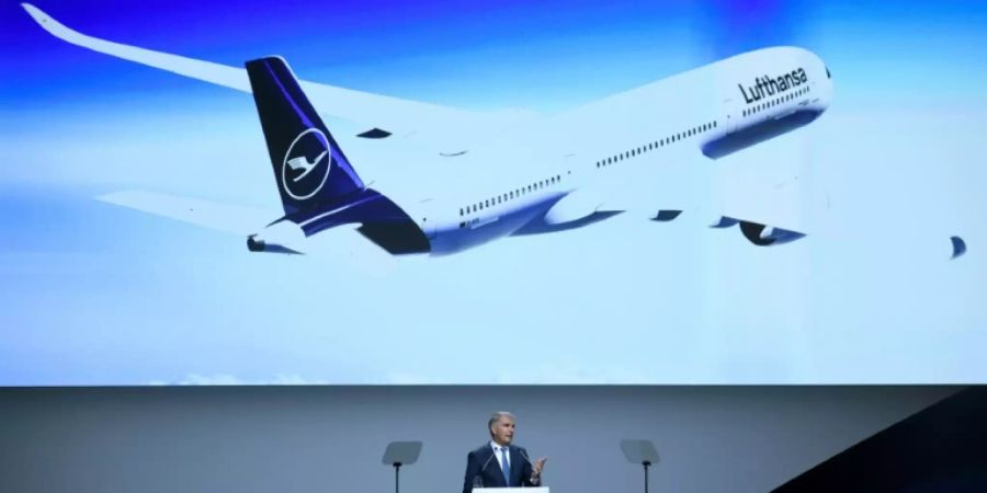 Lufthansa-Chef Carsten Spohr bei der Hauptversammlung Anfang Mai