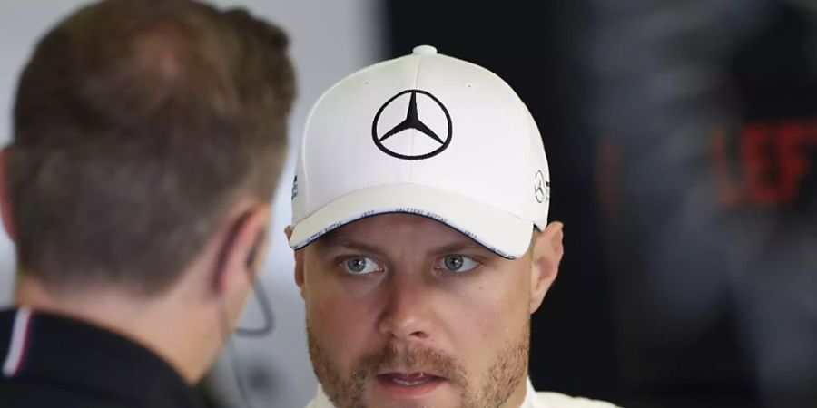 Der Finne Valtteri Bottas trägt auch im nächsten Jahr Kleidung mit dem Mercedes-Stern