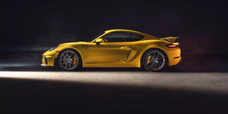 Porsche 718 GT4