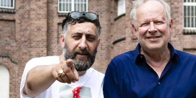 Die Schauspieler Kida Ramadan (l) und Axel Milberg bei Dreharbeiten zum neuen NDR-«Tatort: Borowski und der Fluch der weissen Möwe». Foto: Frank Molter Die Schauspieler Kida Ramadan (l) und Axel Milberg bei Dreharbeiten zum neuen NDR-«Tatort: Borowski und der Fluch der weissen Möwe». Foto: Frank Molter