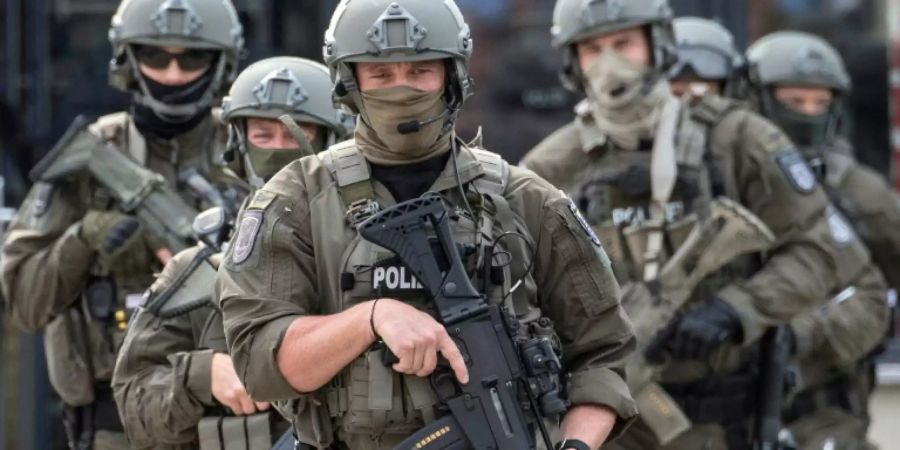 Ein Spezialkommando der Polizei bei einer Übung