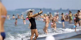 Achtung! - Datenroaming kann in den Sommerferien teuer werden