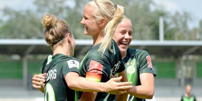 Zum 4. Mal - Fussballerinnen des VfL Wolfsburg sind deutscher Meister