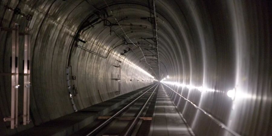Lötschberg-Basistunnel NEAT. BLS AG