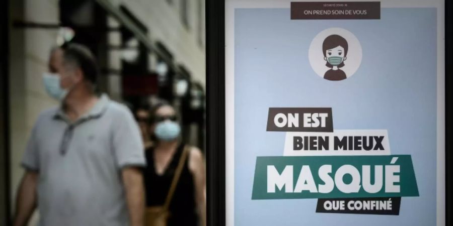 «Mit Maske geht es uns besser als im Lockdown»: Schild in Bordeaux