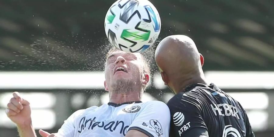 Kai Wagner (l) spielt in den USA für Philadelphia Union. Foto: Stephen M. Dowell/TNS via ZUMA Wire/dpa