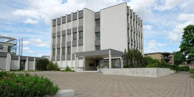 Das Gemeindezentrum von Dietlikon. Das Gemeindezentrum von Dietlikon.