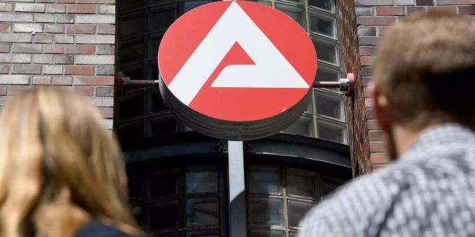 Die Sozialleistung im 2020 stieg enorm wegen der Arbeitslosigkeit. Sozialleistung