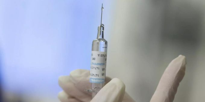 Bleibts für immer? - Virologe: So könnte Zukunft mit Corona aussehen