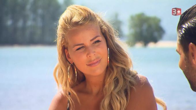 Sie hat das Bild der neuen Turteltauben noch nicht auf Instagram geliked. Bachelorette 2020