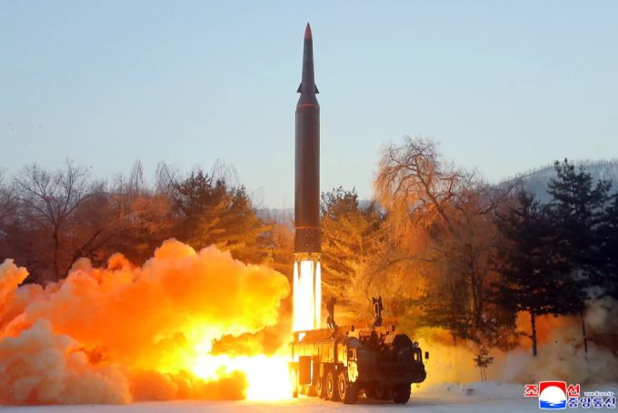 Der Start der Hyperschall-Rakete in Nordkorea. Nordkorea