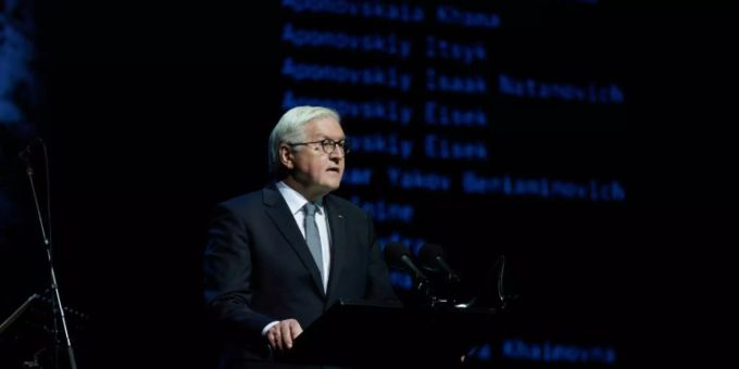 Steinmeier bei der Gedenkveranstaltung in Kiew Steinmeier bei der Gedenkveranstaltung in Kiew