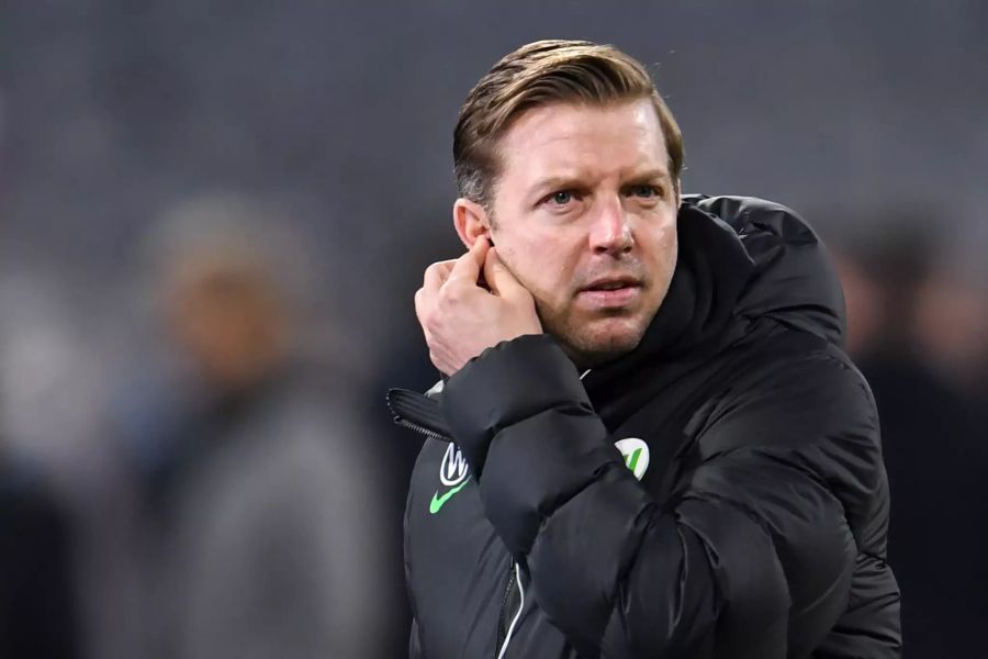 Für Wolfsburg-Trainer Florian Kohfeldt wird die Lage langsam aber sicher ungemütlich.