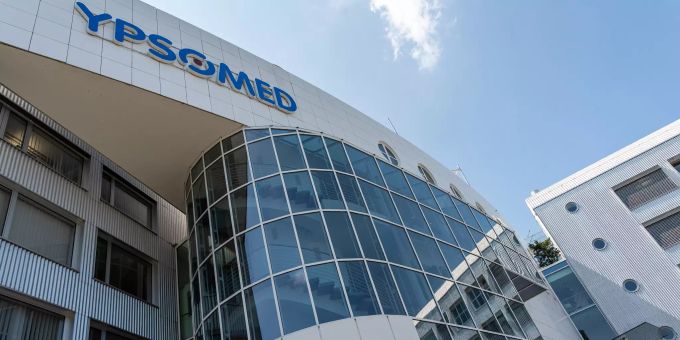 Ypsomed an der Brunnmattstrasse 6 in Burgdorf ist die führende Entwicklerin und Herstellerin von Injektions- und Infusionssystemen für die Selbstmedikation. Ypsomed an der Brunnmattstrasse 6 in Burgdorf ist die führende Entwicklerin und Herstellerin von Injektions- und Infusionssystemen für die Selbstmedikation.