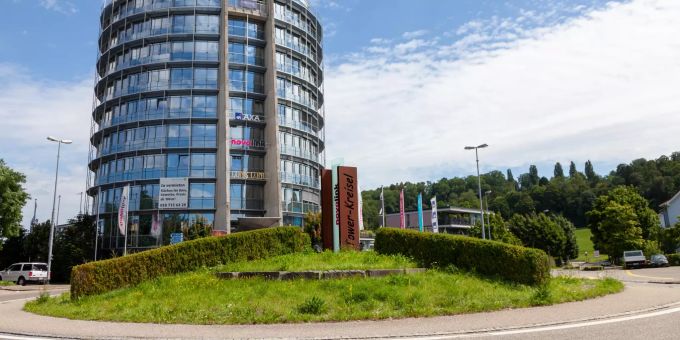 Der Tower Kreisel im Industriegebiet Frauenfeld. Der Tower Kreisel im Industriegebiet Frauenfeld.