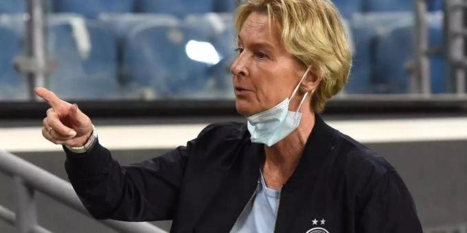 Martina Voss-Tecklenburg würde gerne mehr Frauen im Trainerjob sehen. Foto: Berney Ardov/dpa Martina Voss-Tecklenburg würde gerne mehr Frauen im Trainerjob sehen. Foto: Berney Ardov/dpa