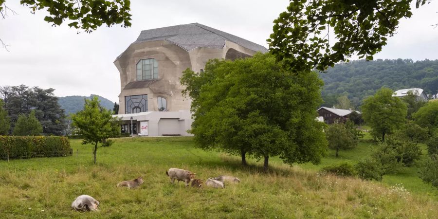 Das Goetheanum in Dornach, Sitz der Freien Hochschule für Geisteswisse