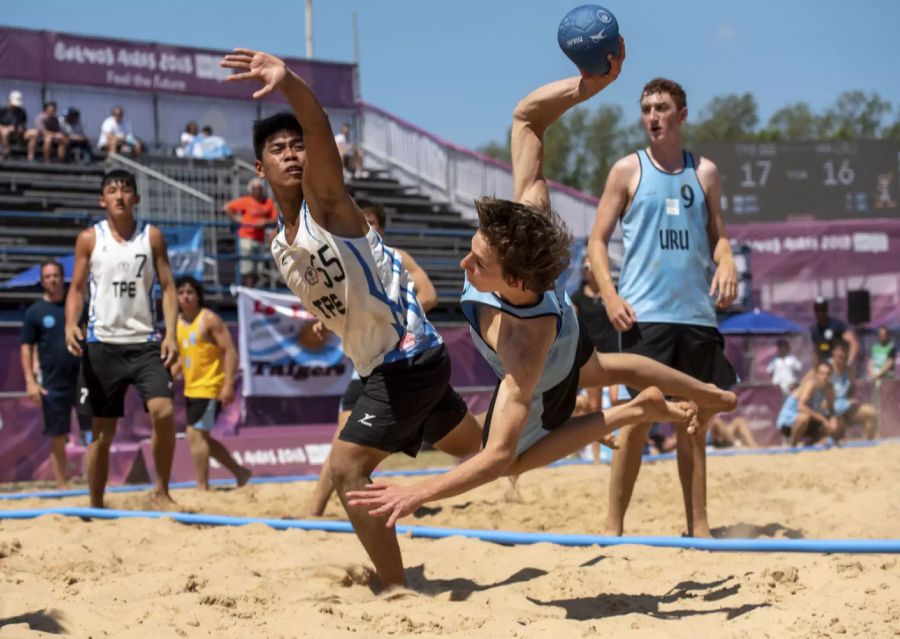 Beach handball