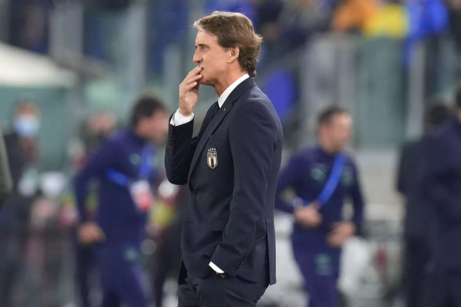 Italien-Trainer Roberto Mancini bangt mit seinem Team um die WM-Quali.