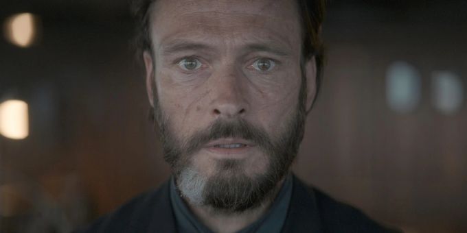 Andreas Pietschmann spielt Eryk Larsen in der Netflix-Serie «1899». netflix 1899