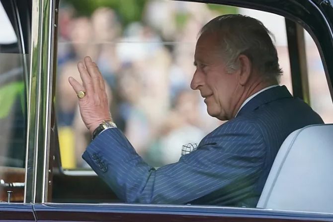 König Charles III.