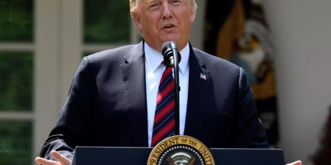 Trump wirft den Demokraten vor, die Russland-Untersuchungen über die Beeinflussung der Präsidentschaftswahl 2016 angestossen zu haben, um ihn zu stürzen. Foto: Susan Walsh/AP Trump wirft den Demokraten vor, die Russland-Untersuchungen über die Beeinflussung der Präsidentschaftswahl 2016 angestossen zu haben, um ihn zu stürzen. Foto: Susan Walsh/AP