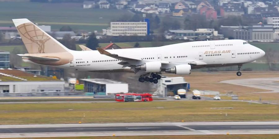 Boeing 747 in Zürich