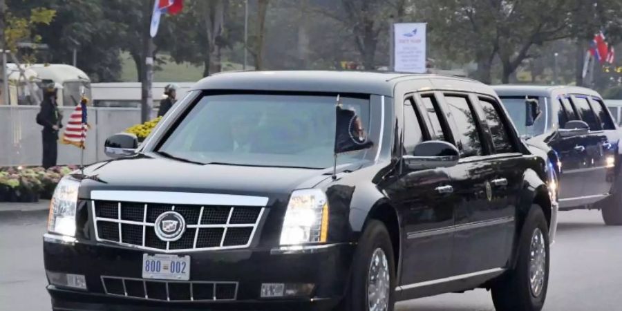 Auf dem Weg zu «Freund» Kim: Die Autokolonne von US-Präsident Donald Trump in Hanoi. Foto: Kyodo