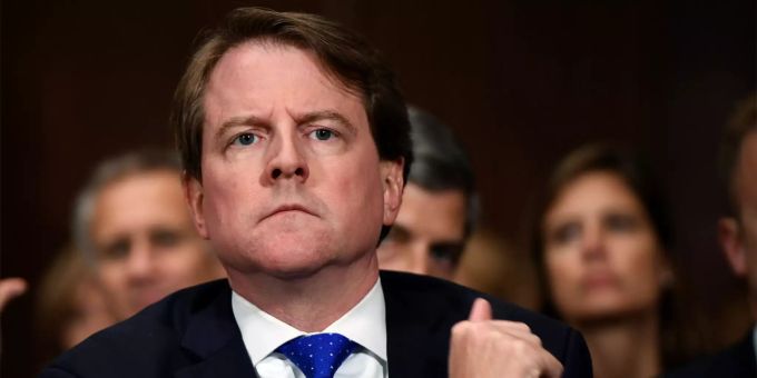 Don McGahn - Justizausschuss lädt Trumps Ex-Berater für Aussage vor