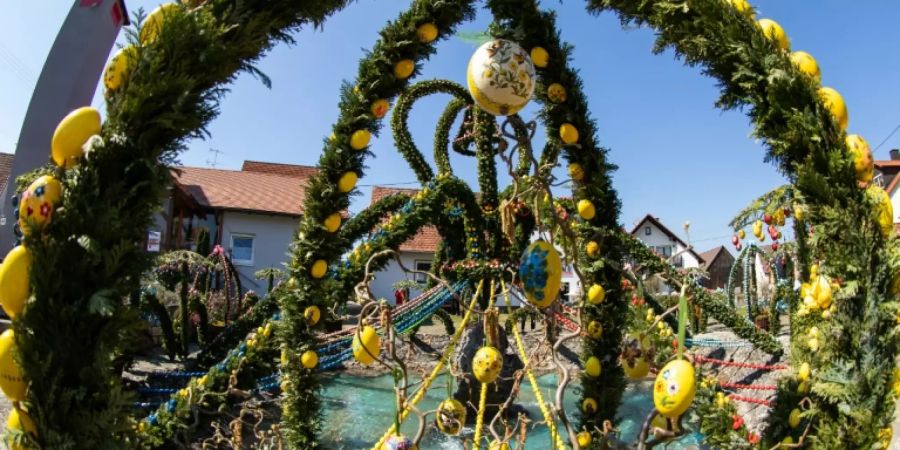 Osterbrunnen im bayerischen Bieberbach
