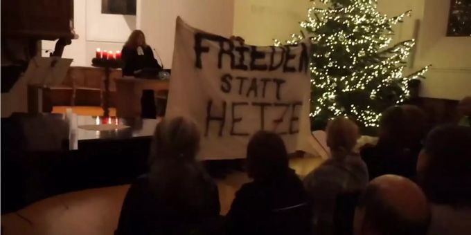 Screenshot von einem Video, das den Protest festhält.
