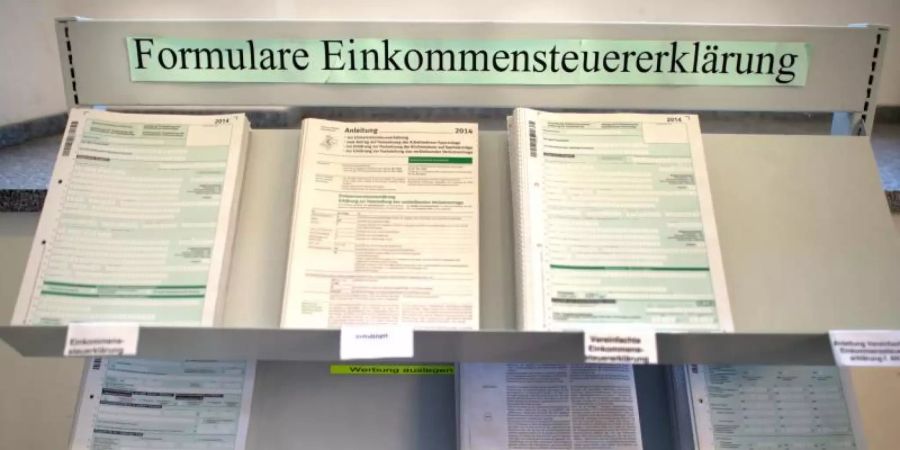 SPD-Chef Walter-Borjans hatte angeregt, bei Spitzenverdienern knapp die Hälfte ihres Einkommens einzubehalten. Als Beispiel nannte er einen Single mit 750.000 Euro Jahresverdienst. Foto: Arno Burgi/dpa-Zentralbild/dpa