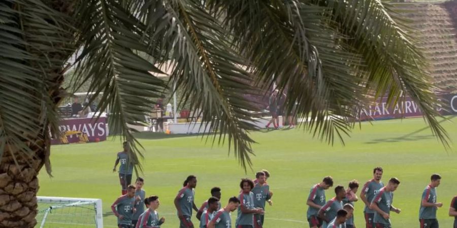 Auch in der vergangenen Saison war der FC Bayern München im Winter in Doha. Foto: Peter Kneffel/dpa