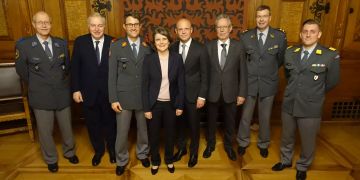 Wehrmännerentlassung Gruppenbild