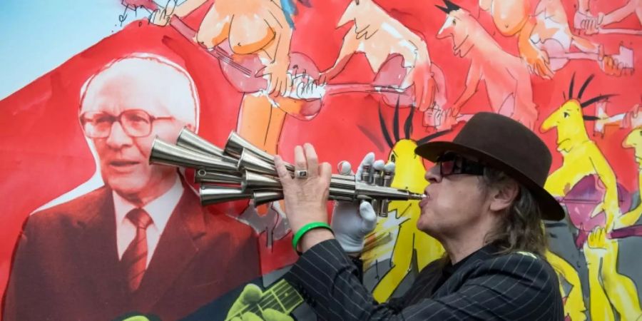 Udo Lindenberg in einer seiner Ausstellungen