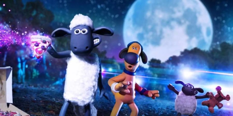 Intergalaktischer Erstkontakt: Shaun, Bizzer und Timmy beginnen ein Abenteuer im Weltall. Foto: Aardman Animations Ltd./Studiocanal GmbH