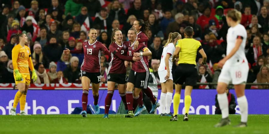dfb frauen wembley-stadion