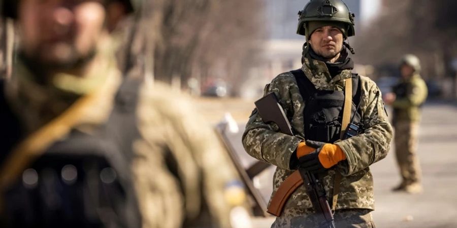 Ukrainische Soldaten in Kiew