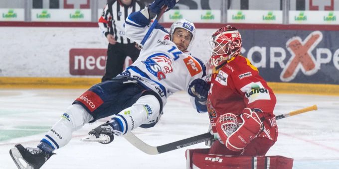 Die ZSC Lions ziehen in Biel den Kopf aus der Schlinge. HC Davos
