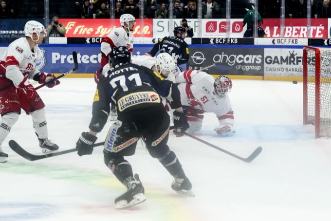 Killian Mottet schickt Lausanne in der Overtime in die Ferien. hc davos