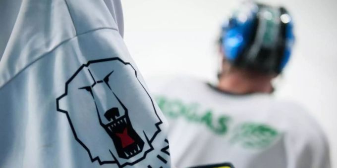 Die Eisbären Berlin sind schlecht in die CHL-Saison gestartet. (Archivbild) Eisbären Berlin