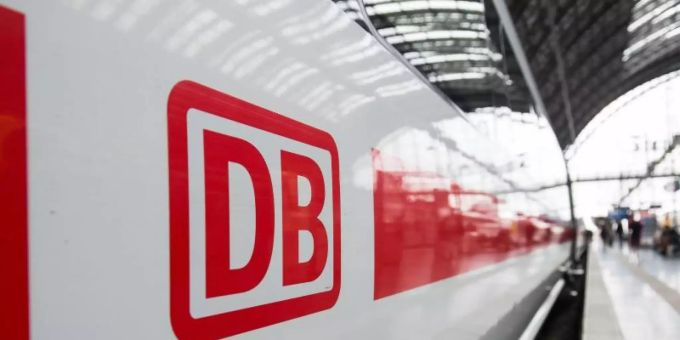 Berlin - Bahn legt «Corona-Tarifpaket» vor - EVG sieht Bewegung