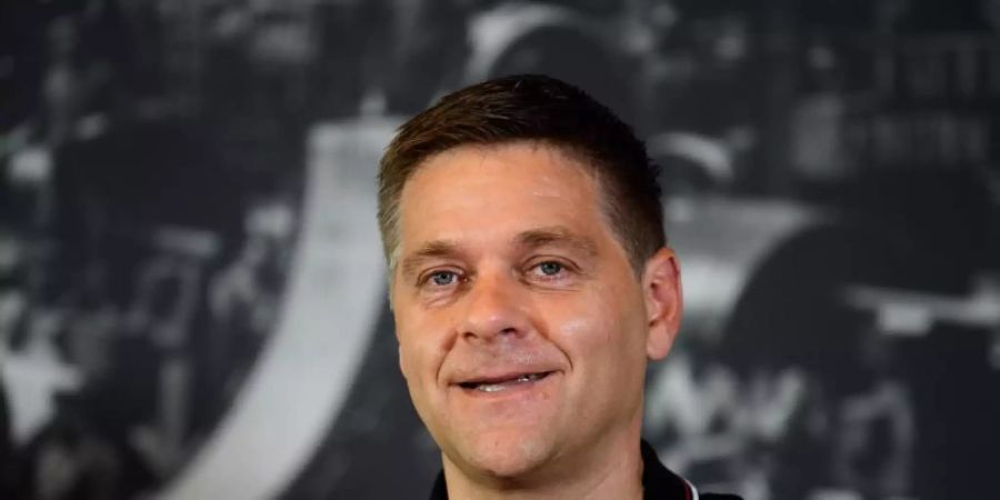 Glaubt nicht an einen Schalke-Abstieg: Union-Geschäftsführer Oliver Ruhnert. Foto: Soeren Stache/dpa-Zentralbild/dpa