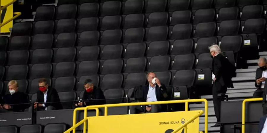 Auch Borussia Dortmund muss in der Corona-Krise weiter auf den Grossteil der Zuschauer verzichten. Foto: Federico Gambarini/dpa-Pool/dpa