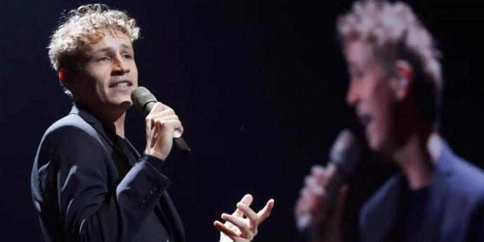 Leipzig/Halle - Tim Bendzko singt für die Forschung