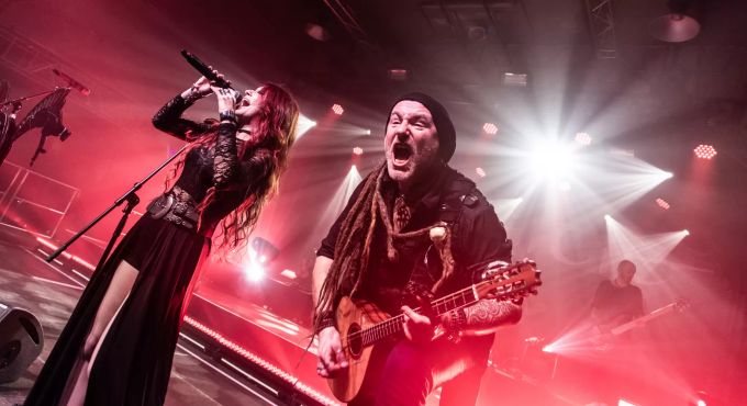 Eluveitie auf ihrer Europatournee 2019. Eluveitie Fabienne Erni