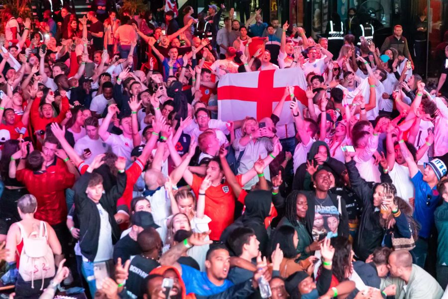 In England steigt dafür die grosse Final-Party.