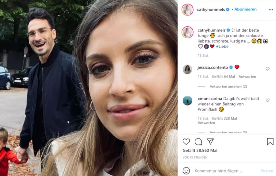 Cathy Hummels schwärmt unter dem Bild von einem Jungen. Doch welcher ist gemeint?