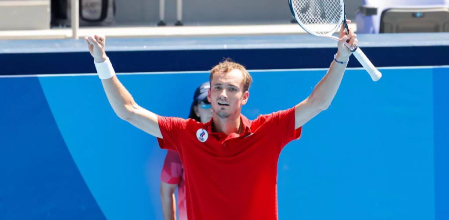 Daniil Medwedew jubelt über den Viertelfinal-Einzug. Die russische Weltnummer 2 gehört an Olympia 2021 zu den grössten Herausforderer von Novak Djokovic.